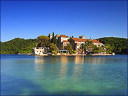 mljet, ferien, insel mljet, soline, kroatien, appartement, appartements, apartment, apartman, zimmer, ferienwohnung, ferienhaus, urlaub, national park, autocamp, autocamping, camp, camping, restaurant, tauchcenter, kreuzfahrt, zahnklinik, zahnarztpraxis, zahnpoliko9nik, dentalklinik, dental klinik, villa, dalmatien, rovinj, betina, dubrovnik, mlini, molunat, peljesac, halbinsel peljesac, kroatien, tribunj, vodice, orebic, viganj, brijesta